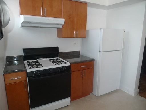 5654 N Ridge Ave #1s - Photo 2 of 16