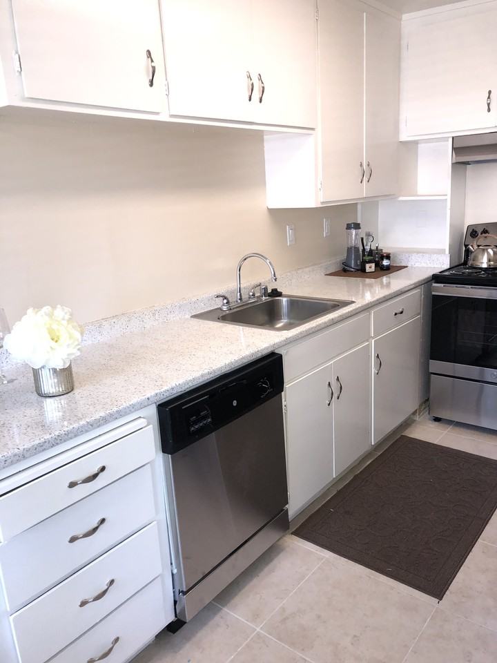 Park Regent - Photo 3 of 20