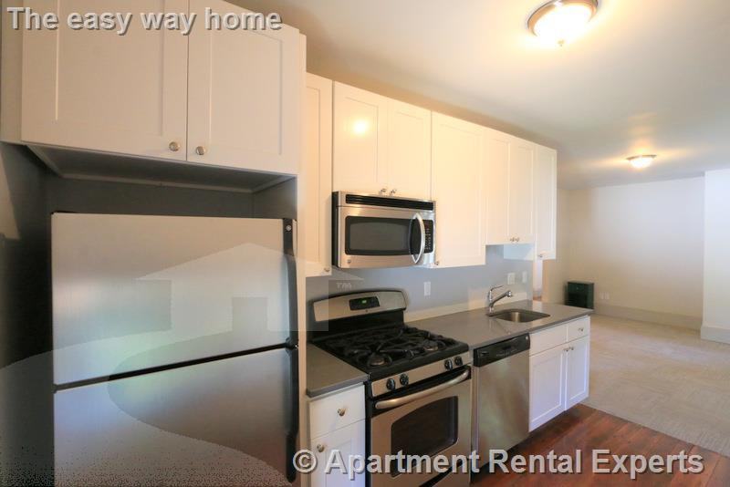 109 Winter St - Photo 2 of 37