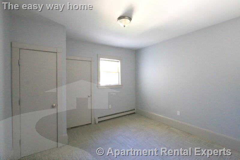 109 Winter St - Photo 3 of 37