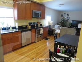 featured image of 60 William St #2
