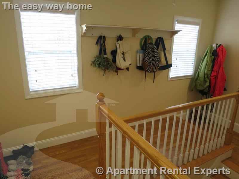 60 William St #2 - Photo 3 of 10