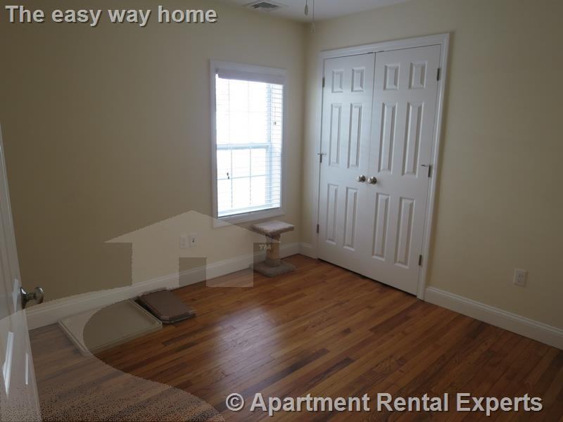 60 William St #2 - Photo 4 of 10