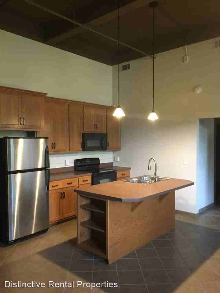 519 Owen St - Photo 2 of 8