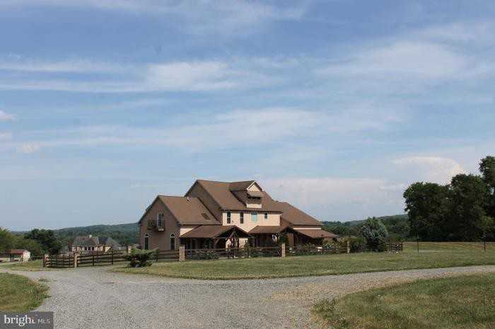 481 Red Corner Rd - Photo 2 of 43