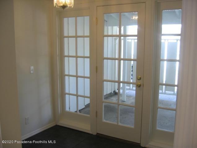 471 Ellis St - Photo 3 of 30