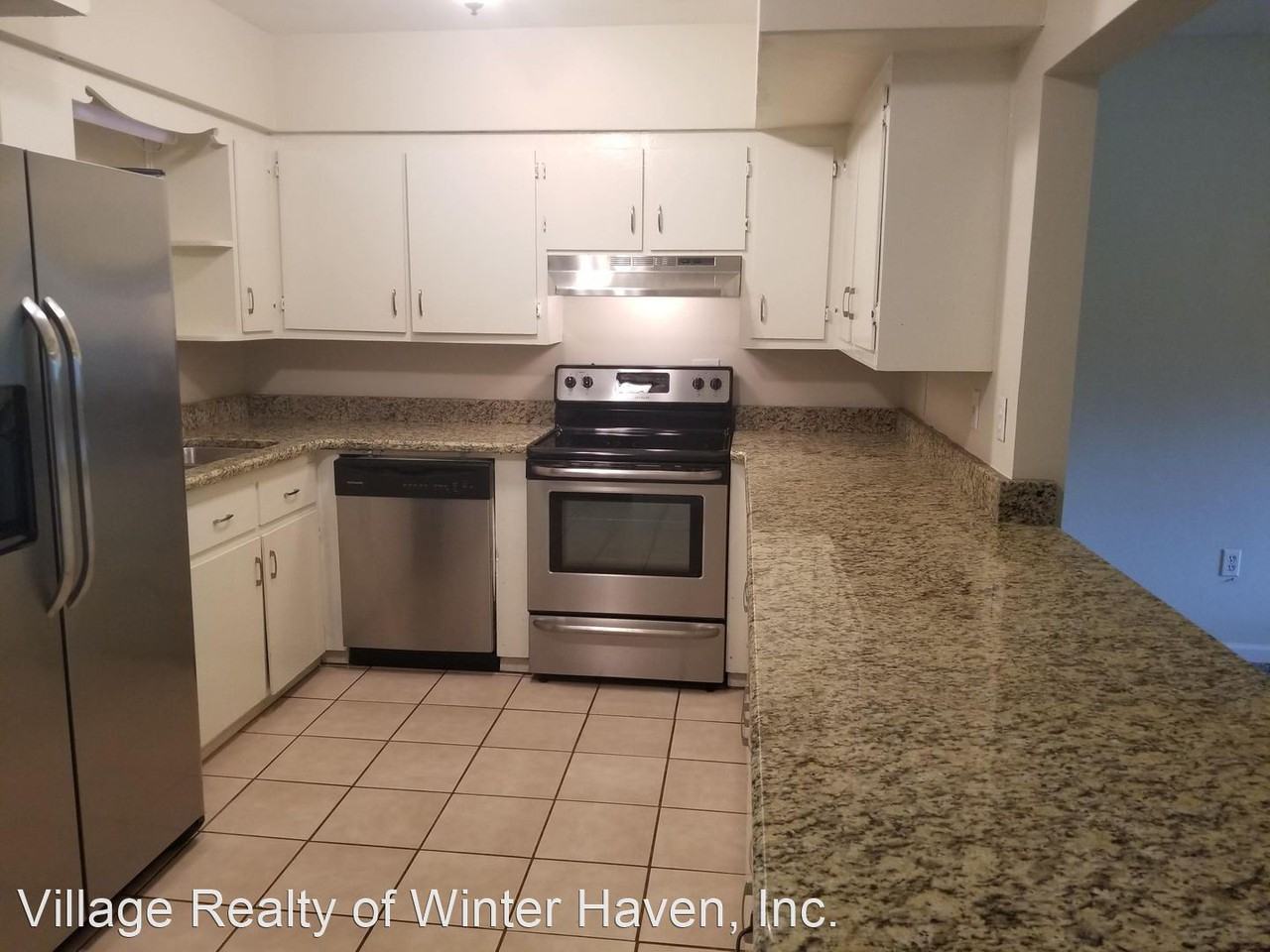 109 Volusia Dr - Photo 3 of 15