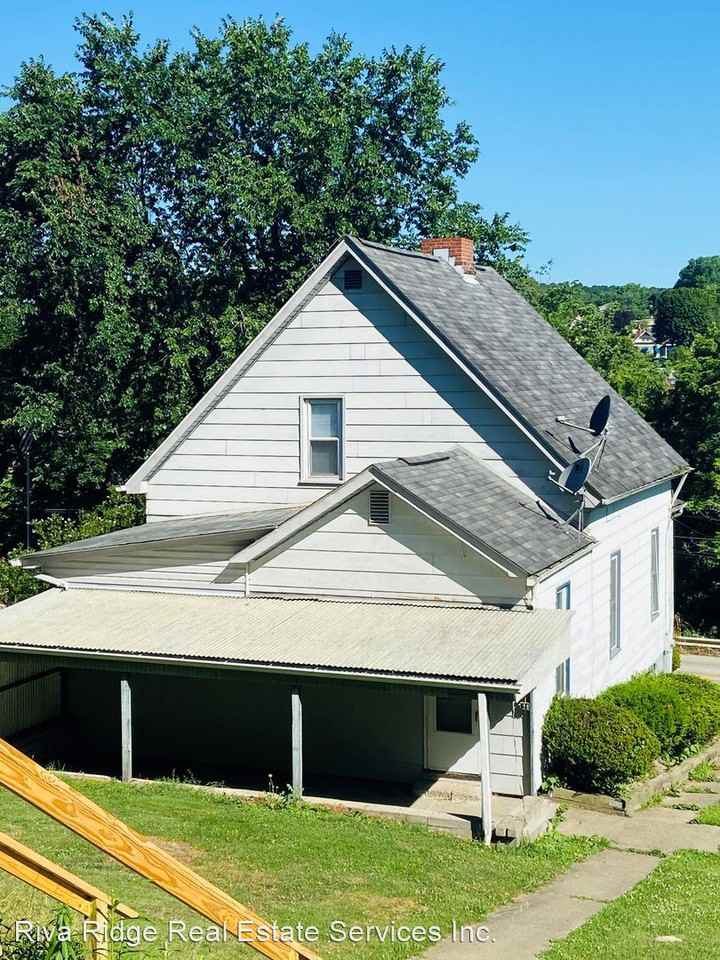 347 Johns Ave - Photo 2 of 9