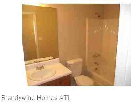 289 Montego Cir - Photo 2 of 11