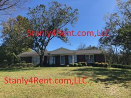 featured image of 34838 Ellen Rd