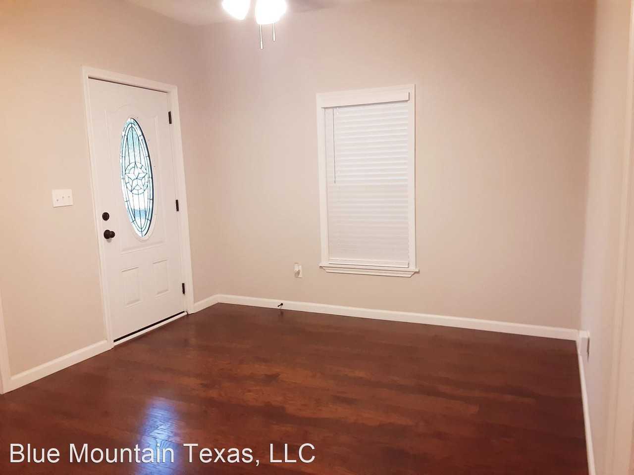 3620 Avenue M - Photo 2 of 9