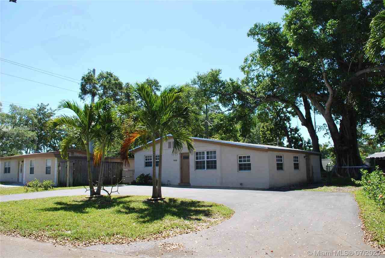 5606 Farragut Street, Hollywood, FL 33021 3 Bedroom Apartment for