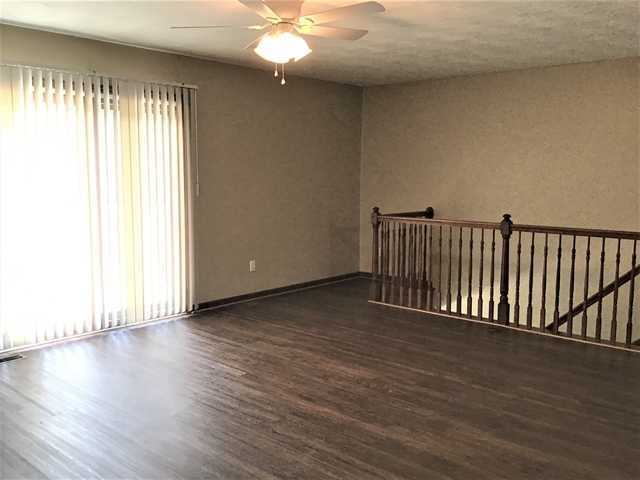 557 S Old 3c Rd - Photo 2 of 14