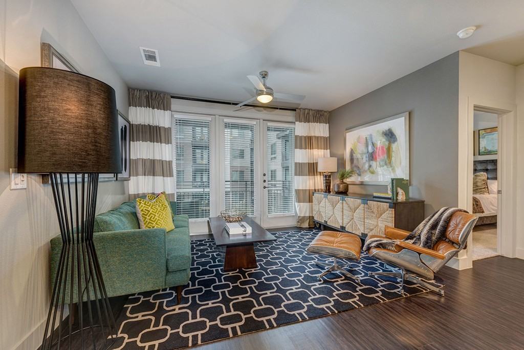 Berkshire Auburn - Photo 6 of 21