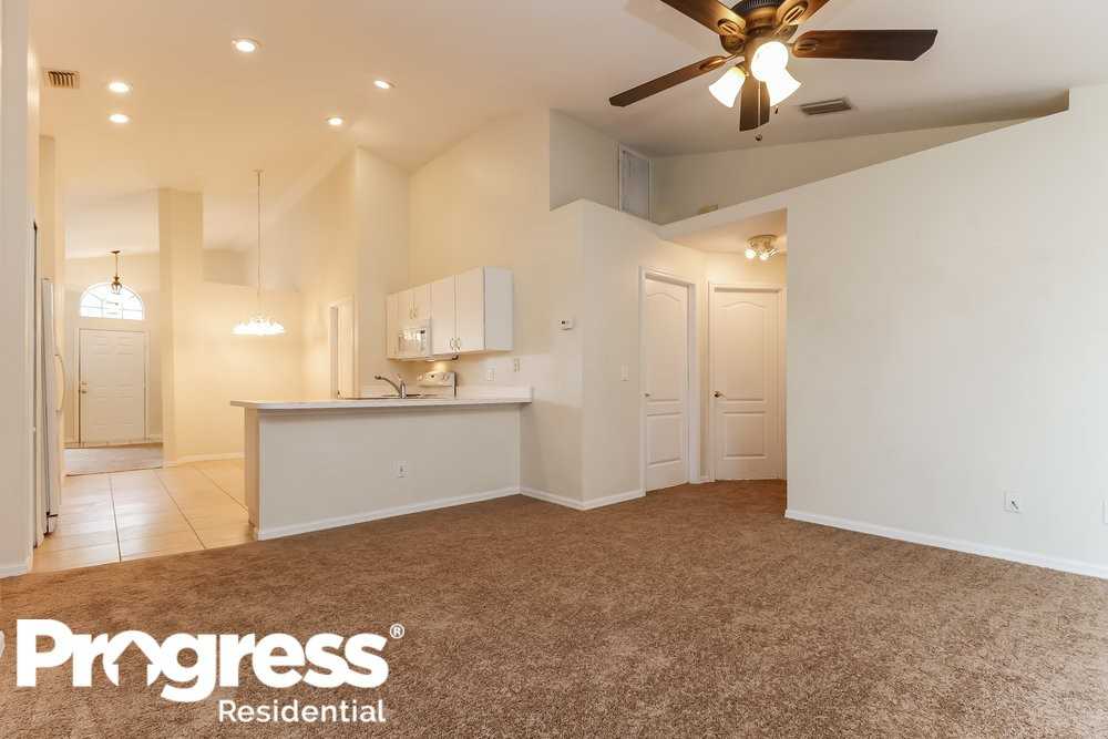 204 Sacramento St - Photo 2 of 16