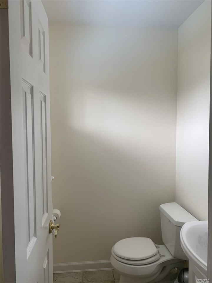 15 Fowler Ln - Photo 3 of 11