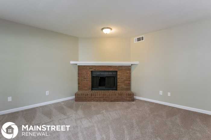 7055 Sand Wedge Cir Nw - Photo 3 of 13
