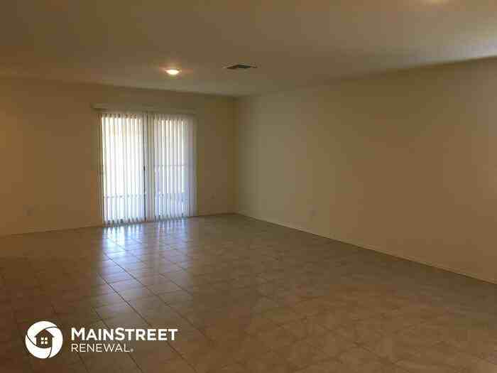 8808 S 253rd Ave - Photo 3 of 21