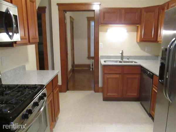 3618 E Cudahy Ave - Photo 3 of 5