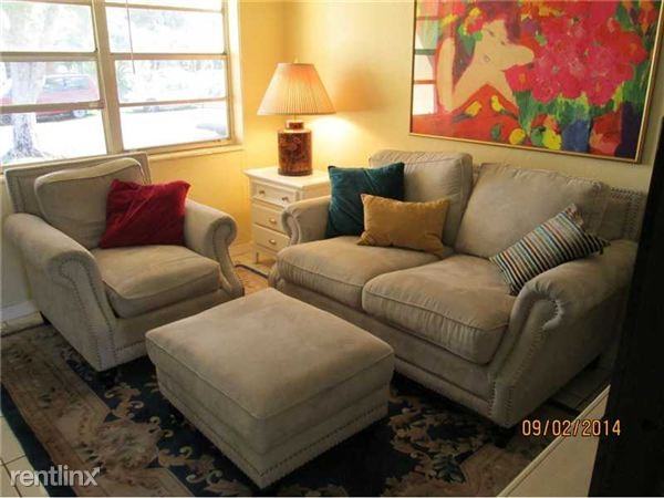 5801 SW 9th Ter - Photo 2 of 6