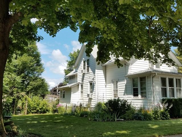 112 School St #2 - Photo 2 of 11