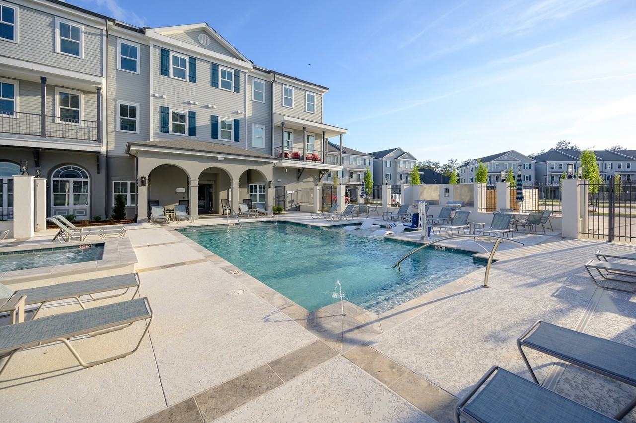 Elan at Terra Bella - Photo 5 of 49