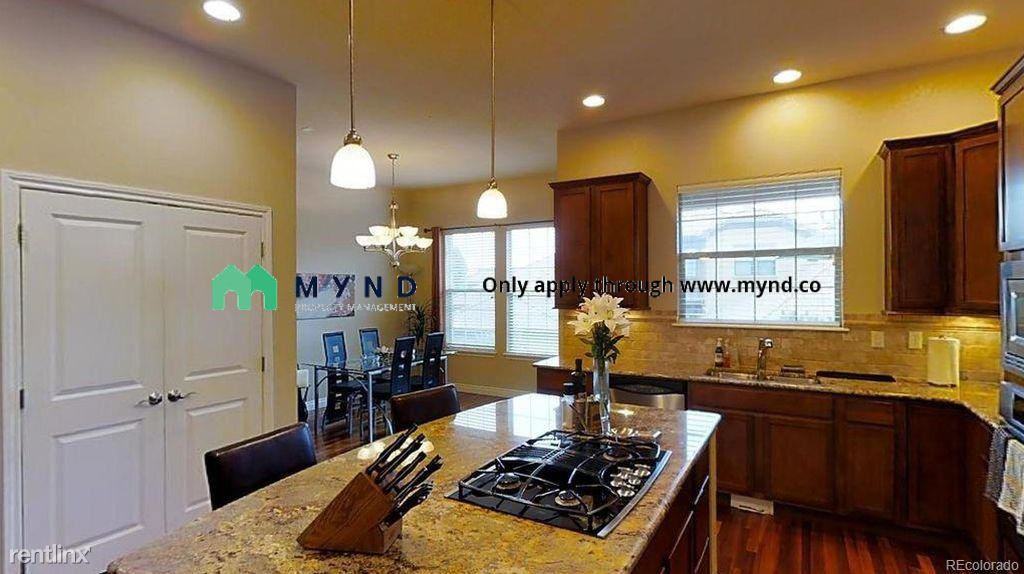 7815 Vallagio Ln - Photo 2 of 21