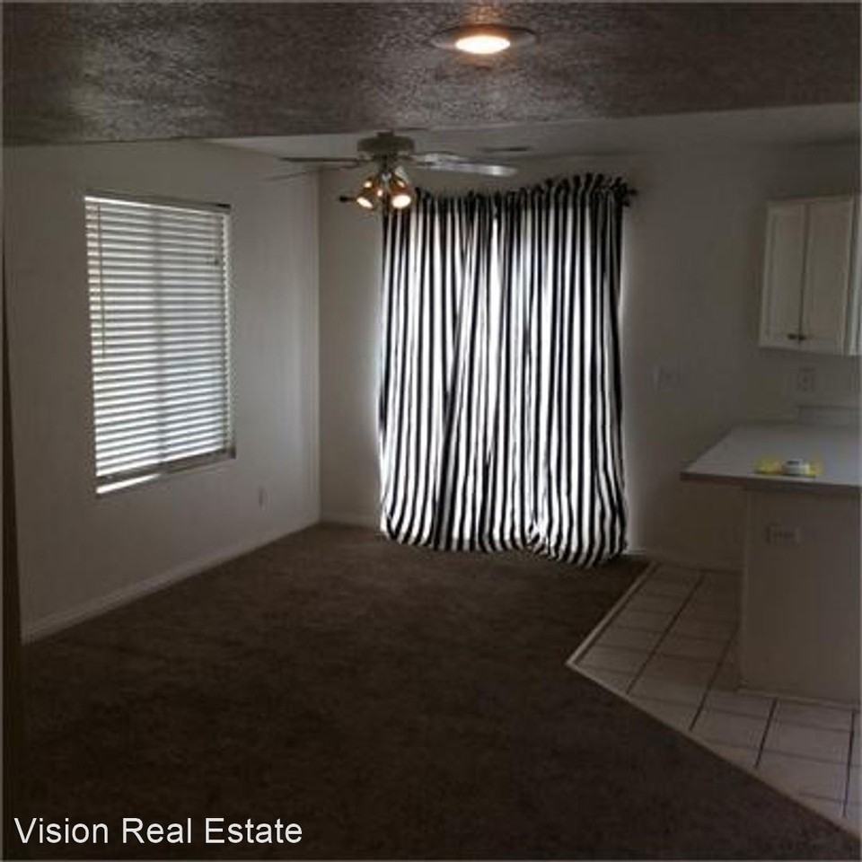 1122 N 2780 W - Photo 3 of 12