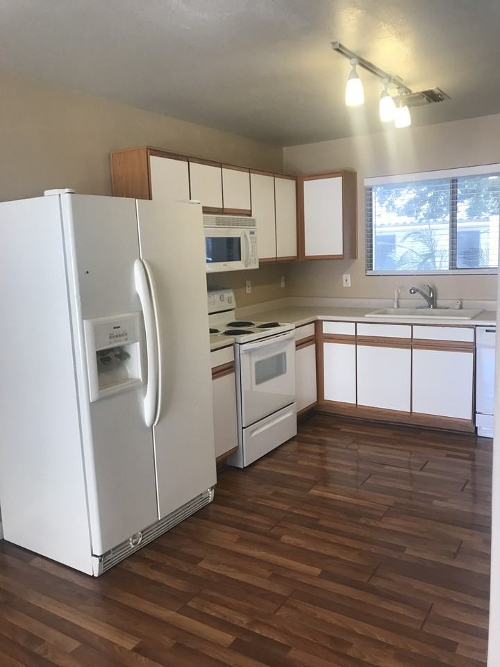 3924 S Nebraska St - Photo 5 of 32