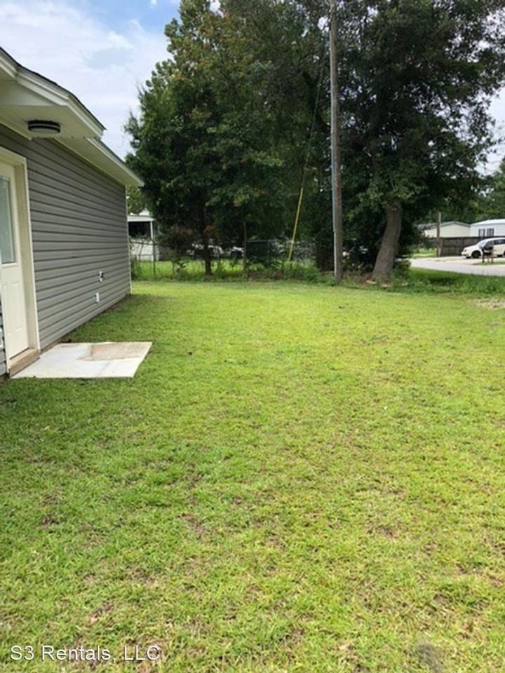 15905 Cook Rd - Photo 2 of 13