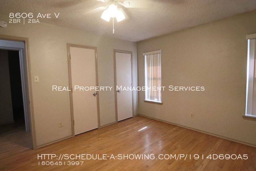 8606 Avenue V - Photo 3 of 15