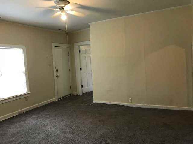 321 Railroad St - Photo 3 of 10