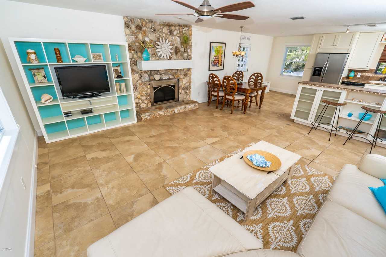 4258 S Atlantic Ave - Photo 3 of 25