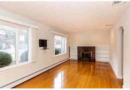 109 Faywood Ave #1 - Photo 3 of 7