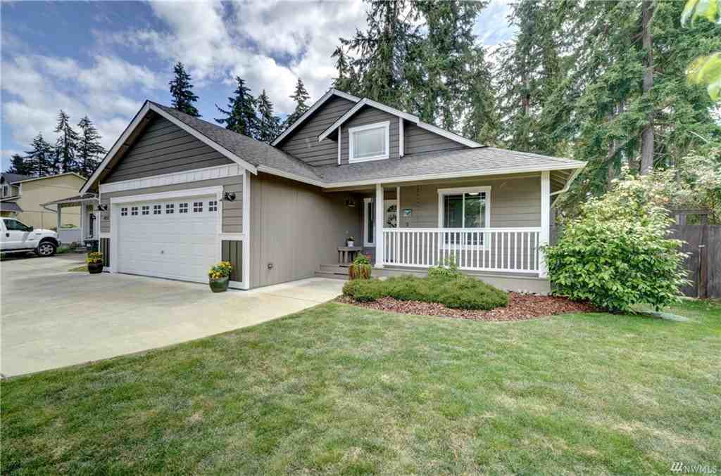 4822 204th Street Court East, Elk Plain, WA 98387 3 Bedroom Apartment