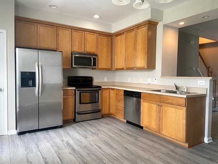 5105 Powell Townes Way - Photo 3 of 17