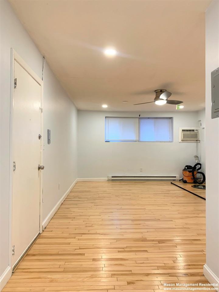 8 Kittredge St #1 - Photo 3 of 13