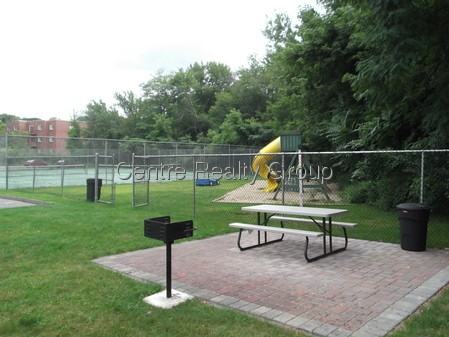 31 Westgate Rd #5 - Photo 2 of 7