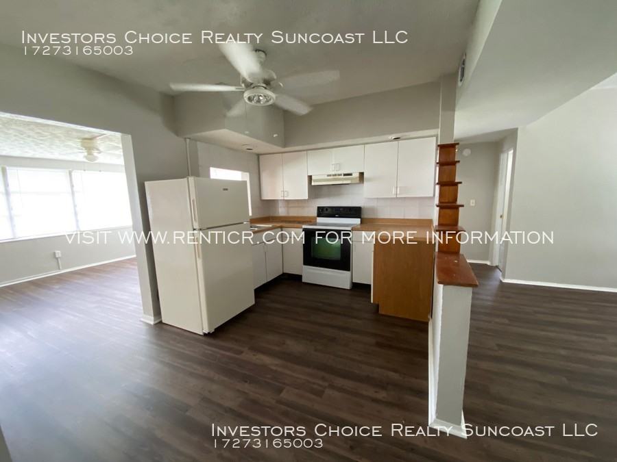 4045 Fairford Dr - Photo 2 of 12