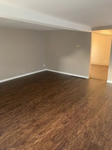 409 Beach St - Photo 3 of 20