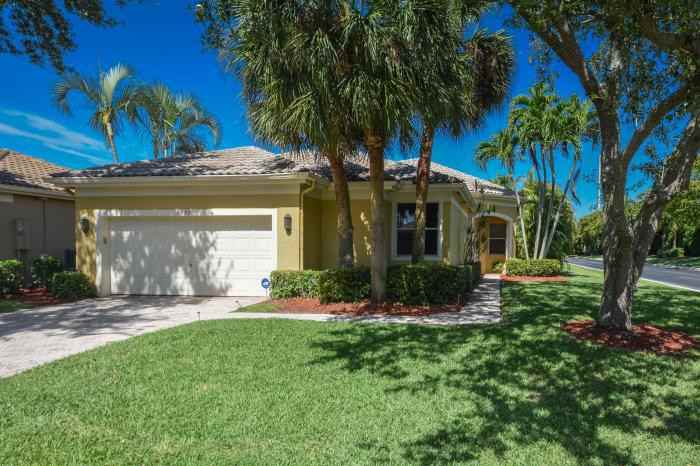 6685 Nw 24th Ter - Photo 3 of 19