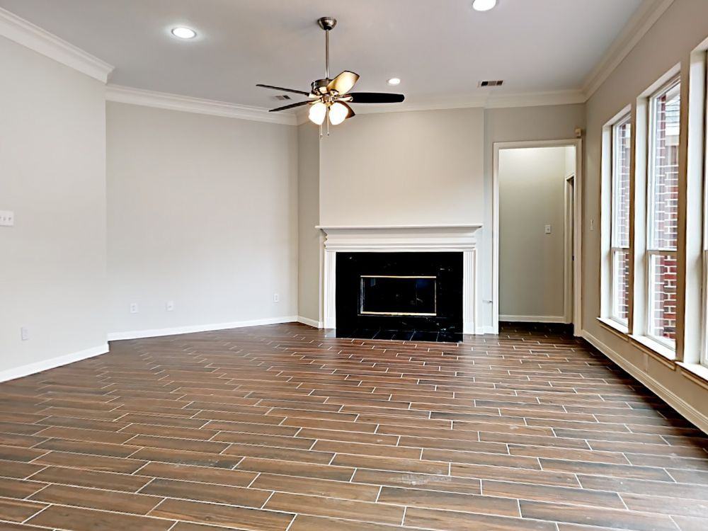 3307 Clear Water Park Dr - Photo 2 of 18