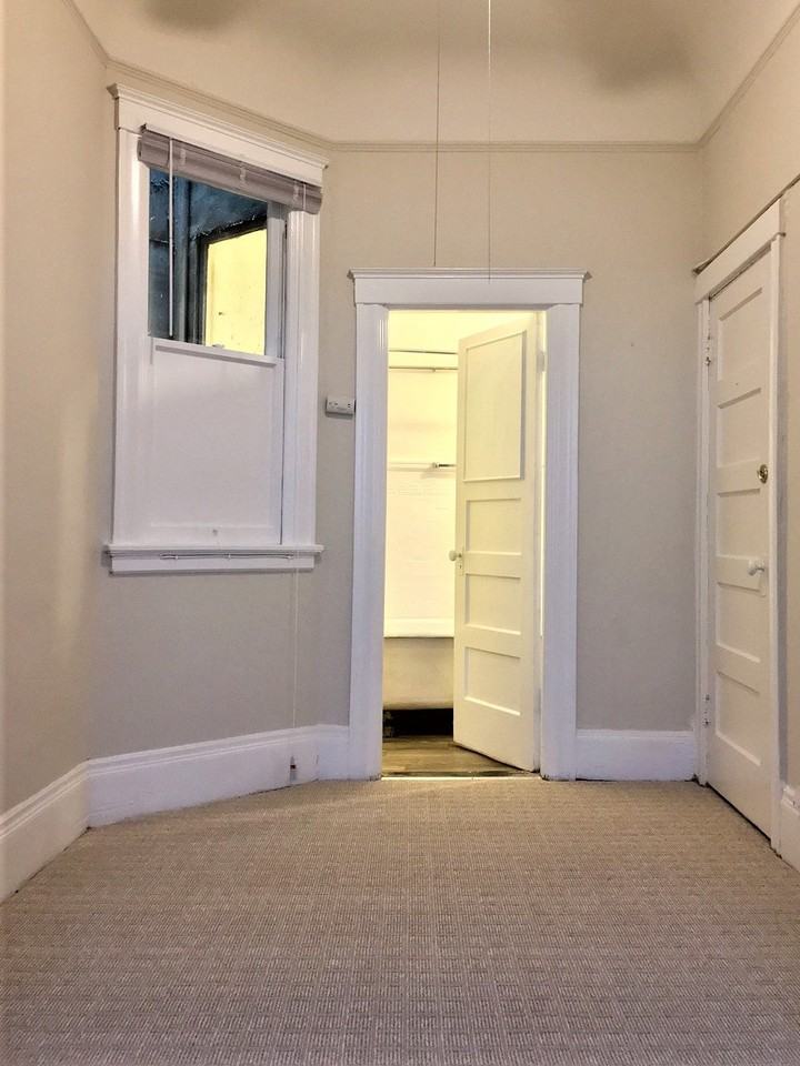 513 Bush Street - Photo 3 of 8