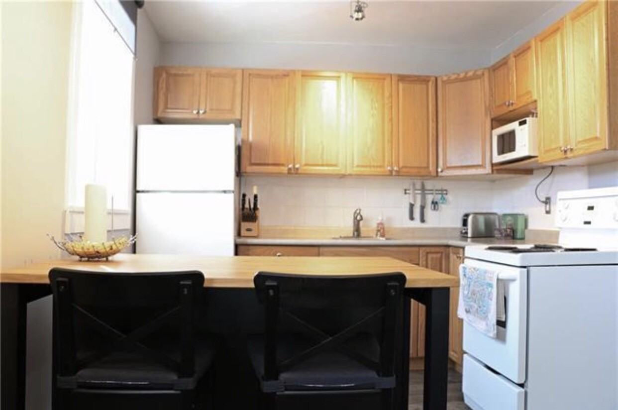 119 Scott St - Photo 4