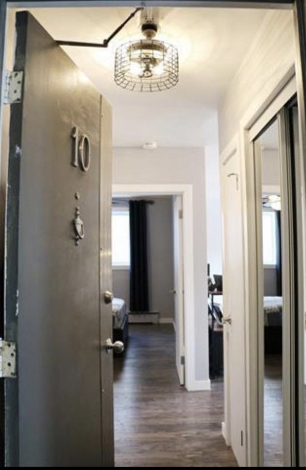 119 Scott St - Photo 2