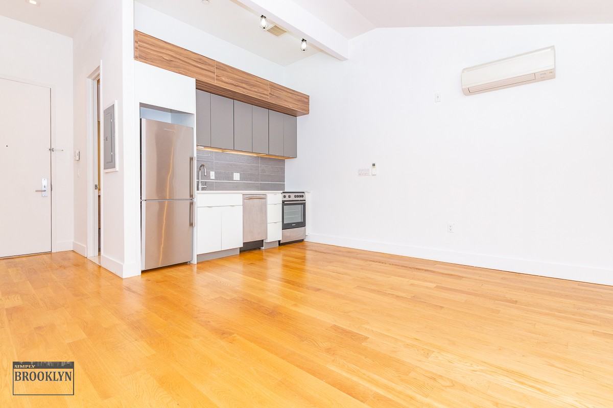 1002 Bushwick Ave #4F