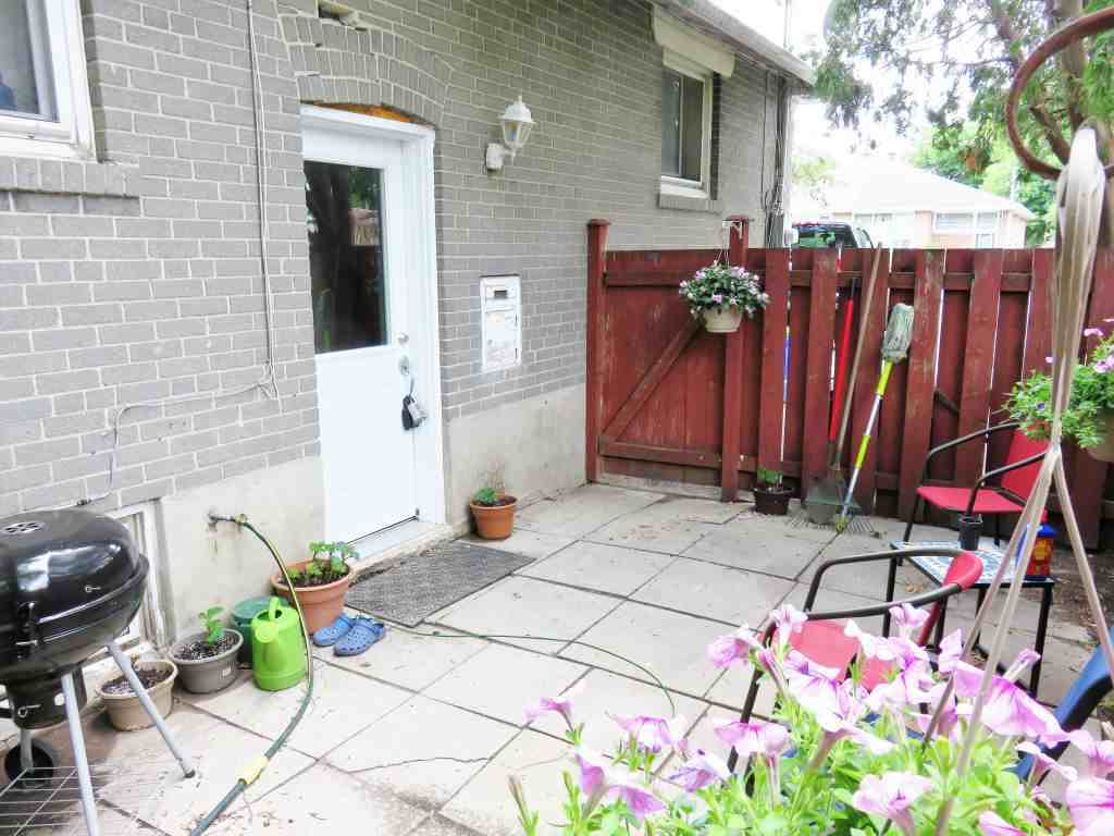112 Walter Avenue Basement - Photo 3 of 13
