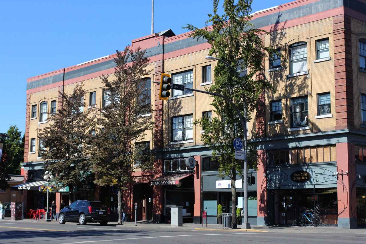 Montrose Apartments - Photo 2 of 2