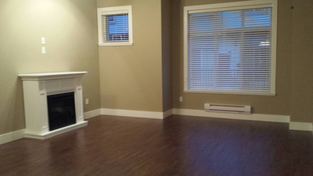 8418 163 Street - Photo 3 of 12