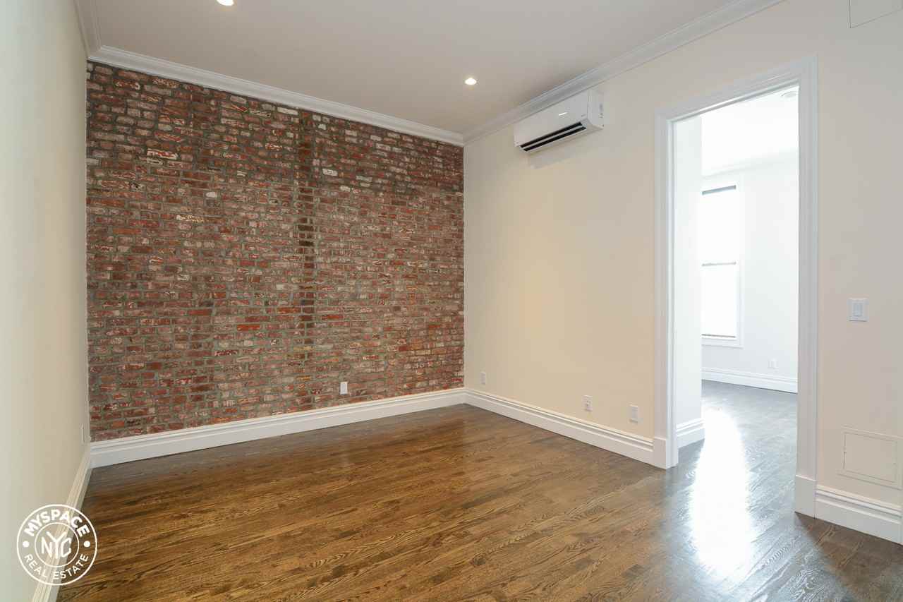 375 State St #1B - Photo 2 of 10